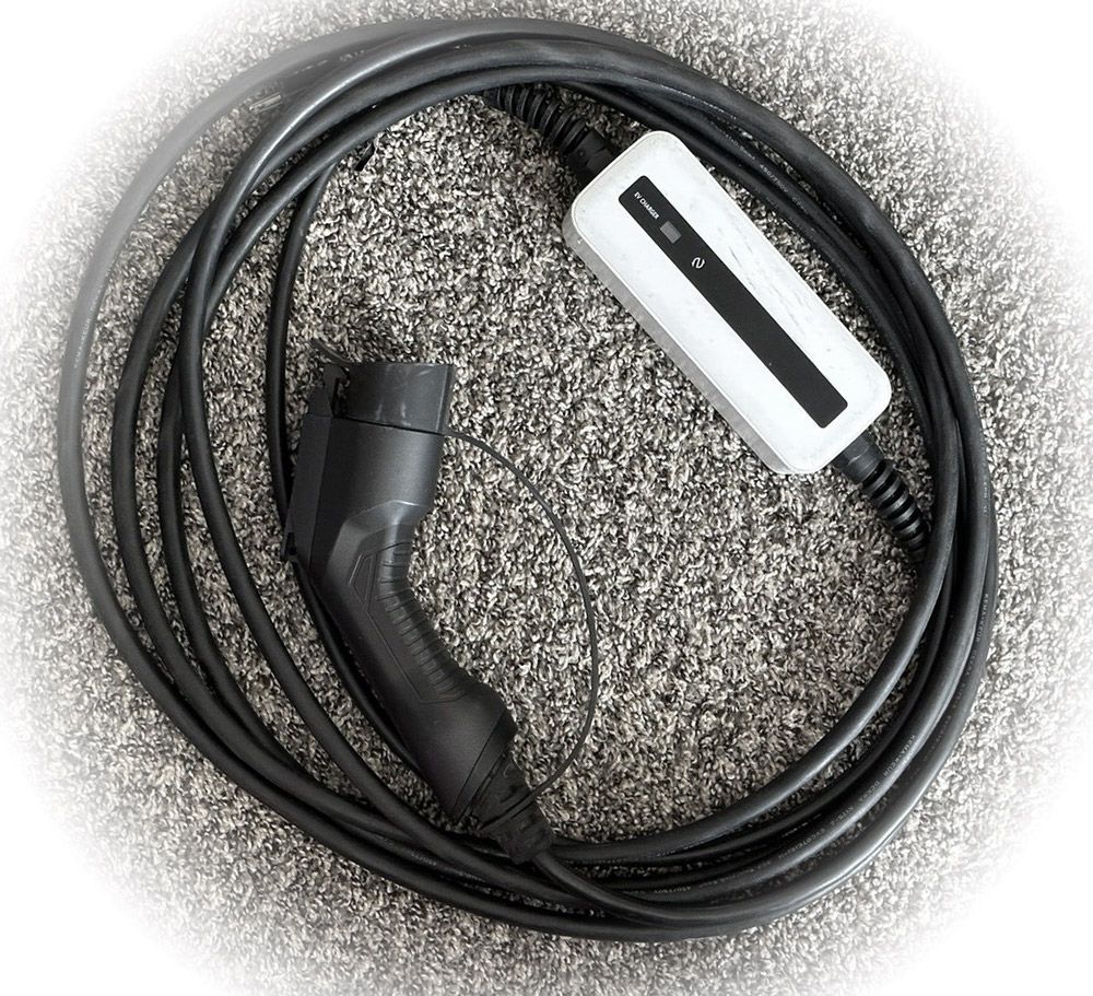 BESENERGY 12 Amp Level 1 Portable EV Charger (110 Volt, 20ft Cable, 12 Amp) NEMA 5-15 Plug